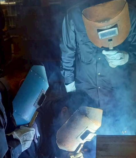 工場の様子｜株式会社三友工業